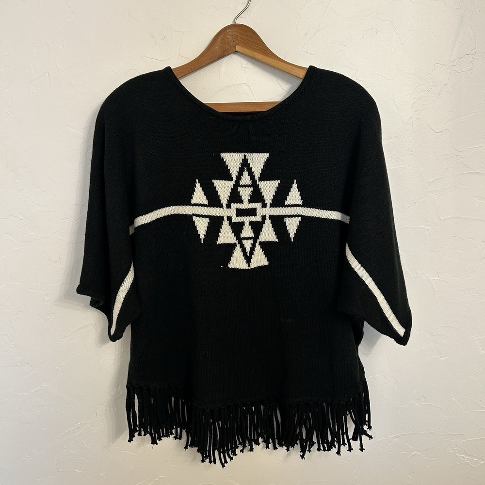 New Directions Black & White Aztec Print Fringed Sweater Poncho Women's Size XL